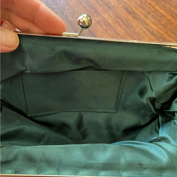 Handbag - Picture 2 of 3